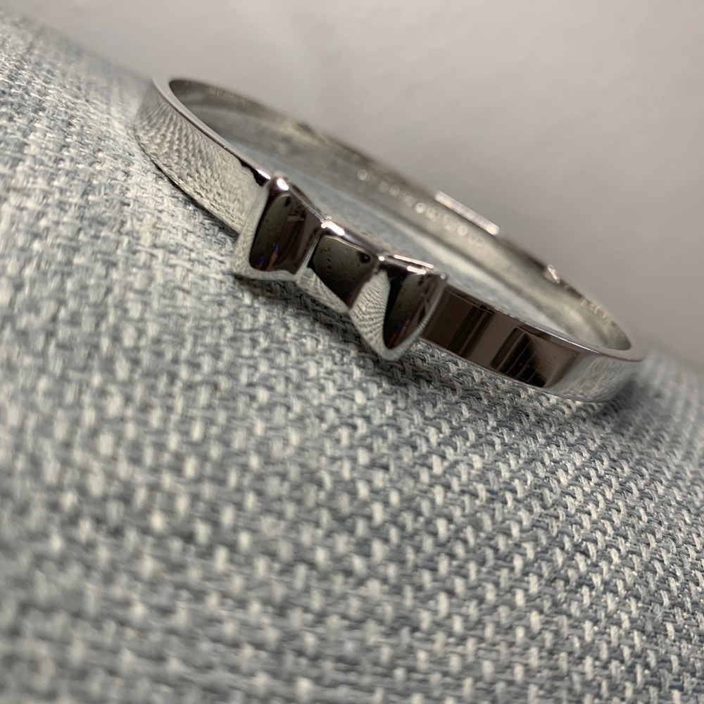 Beautiful Kate Spade ♠️ Silver Bow Bracelet